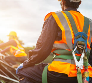 The Importance of Using Roofing Safety Gear